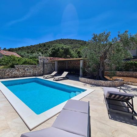 فيلا Olive Tree - House With Pool Vinišće المظهر الخارجي الصورة